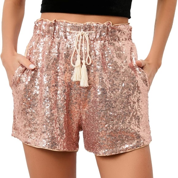 Sequin Champagne color Women's pull on high waisted Shorts size medium NWT - Picture 1 of 10